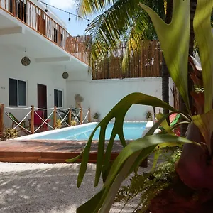 Hotel Kairos, Bacalar